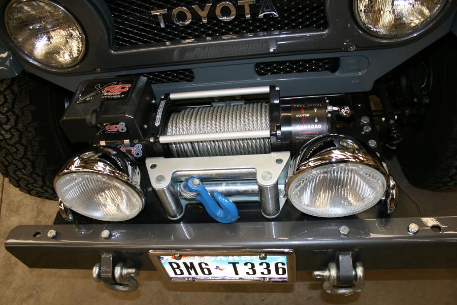  Toyota Land Cruiser 1970 года  (фото 2 из 25)